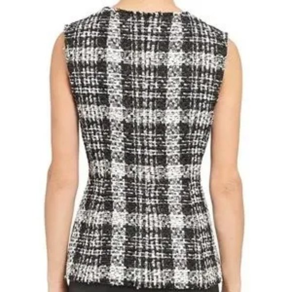 Theory Black and White "Sculpt U Shell" Rubber Tweed Sleeveless Top - Picture 2 of 10